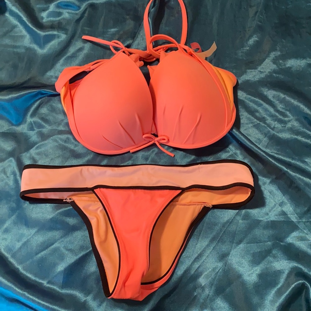 Vs bikini